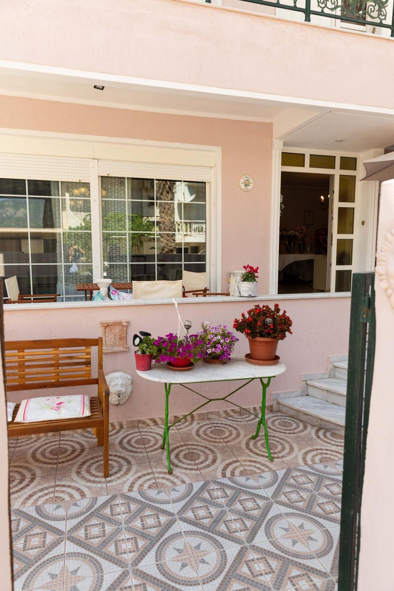 Spacious Apartment Corinth Ngoại thất bức ảnh